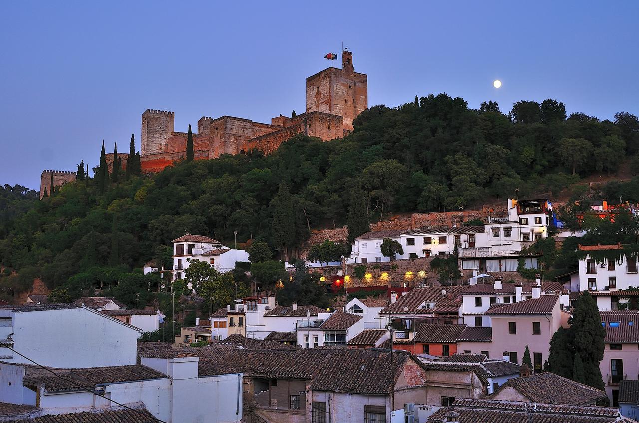 Alhambra Views Penthouse Apartment Granada Luaran gambar